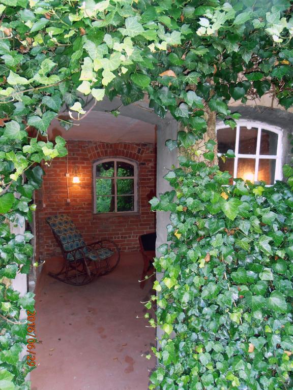 Zakatek Pod Grusza Bedzino Exterior foto